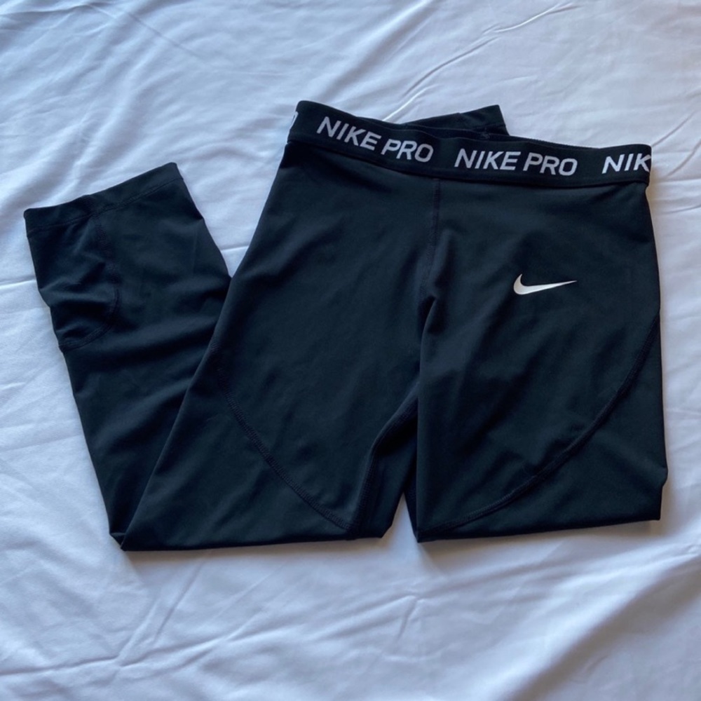 Nike Leggings (YOUTH)